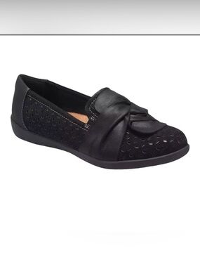 Earth Origins Finley Black Slip Ons Lightweight Loafer Comfort Flats Women’s 6.5